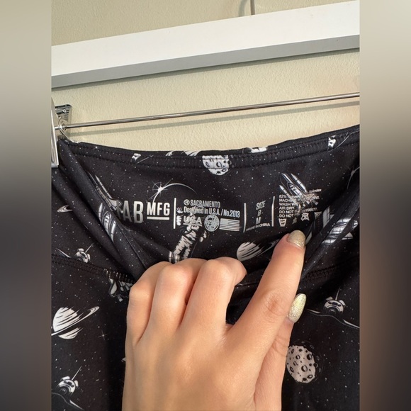 I AM BECOMING SPACE SHORTS - Picture 4 of 5